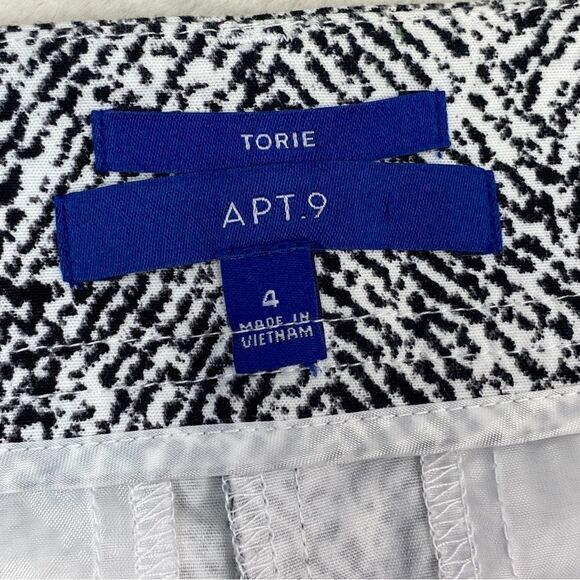 Apt. 9 Torie Printed Mid Rise Cuffed Hem Chino Shorts Black White 4 - Picture 5 of 10